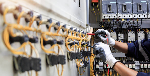 Professional Electrician technician working in Hancock County County, GA